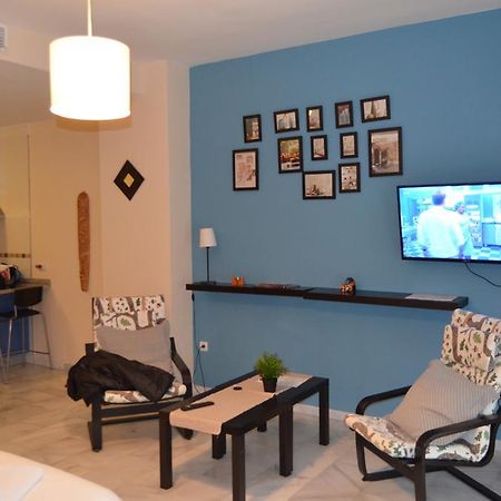 Apartamentos Canasteros Malaga Luaran gambar