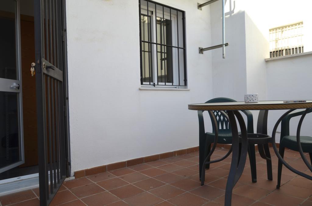 Apartamentos Canasteros Malaga Bilik gambar