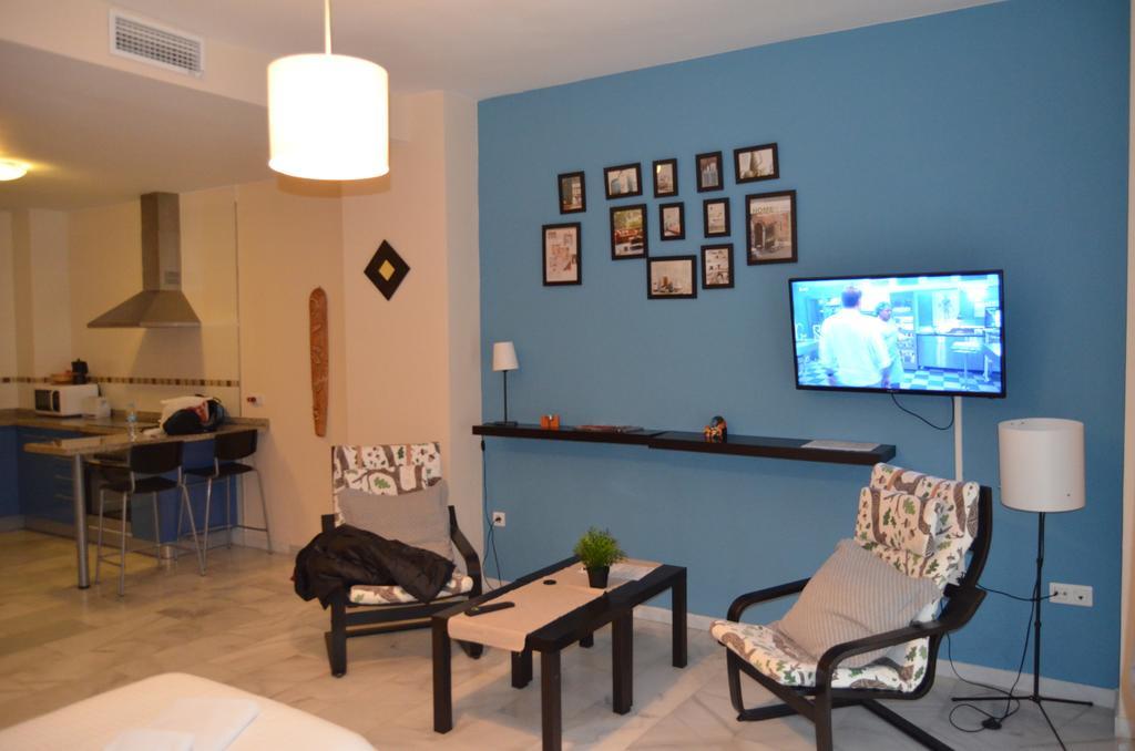 Apartamentos Canasteros Malaga Luaran gambar