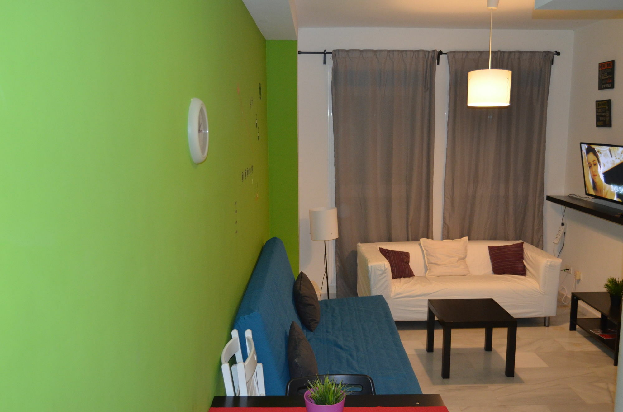 Apartamentos Canasteros Malaga Luaran gambar